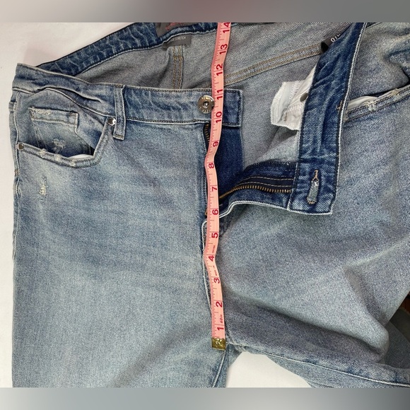 NWT Torrid High Rise Straight Jeans Lightwash Blue Raw  Hem Size 18 - Picture 8 of 10